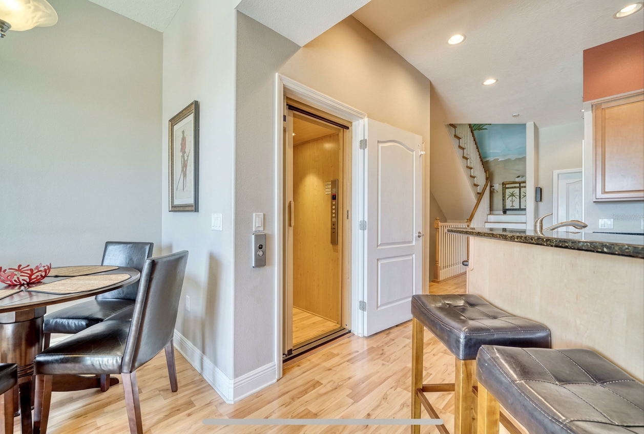 Private in-unit elevator and dining nook